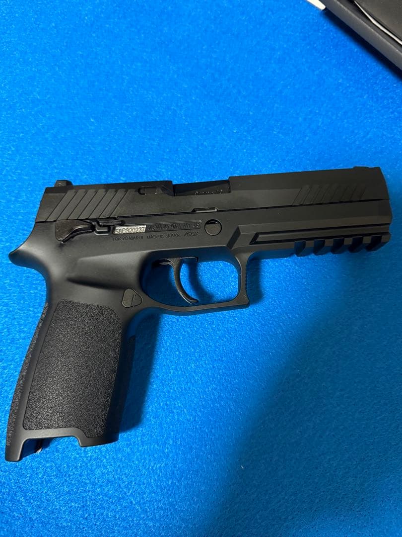 東京マルイ　P320 フルサイズモデル スペアマガジン2本付き　ガスガン