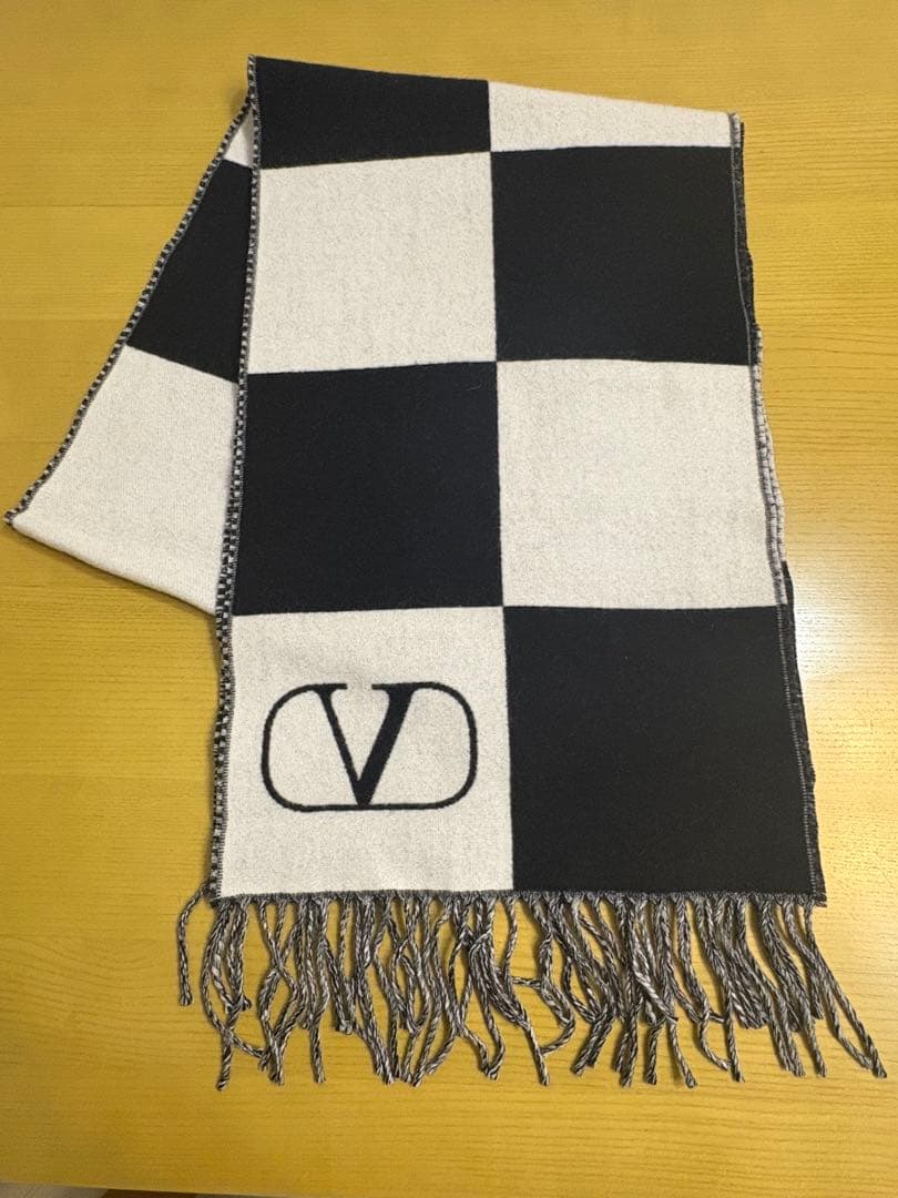 VALENTINO チェック柄マフラー 180cm x 30cm