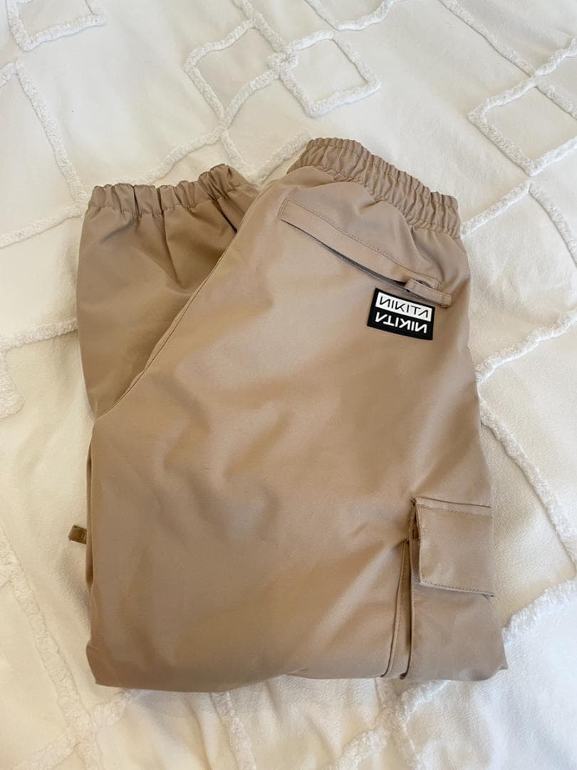【新品未使用】NIKITA ニキータ スノーウェア ジョガー カーゴ パンツ M