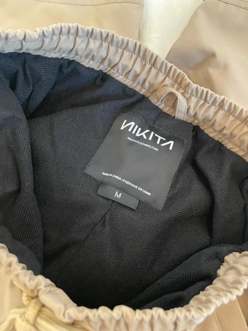 【新品未使用】NIKITA ニキータ スノーウェア ジョガー カーゴ パンツ M