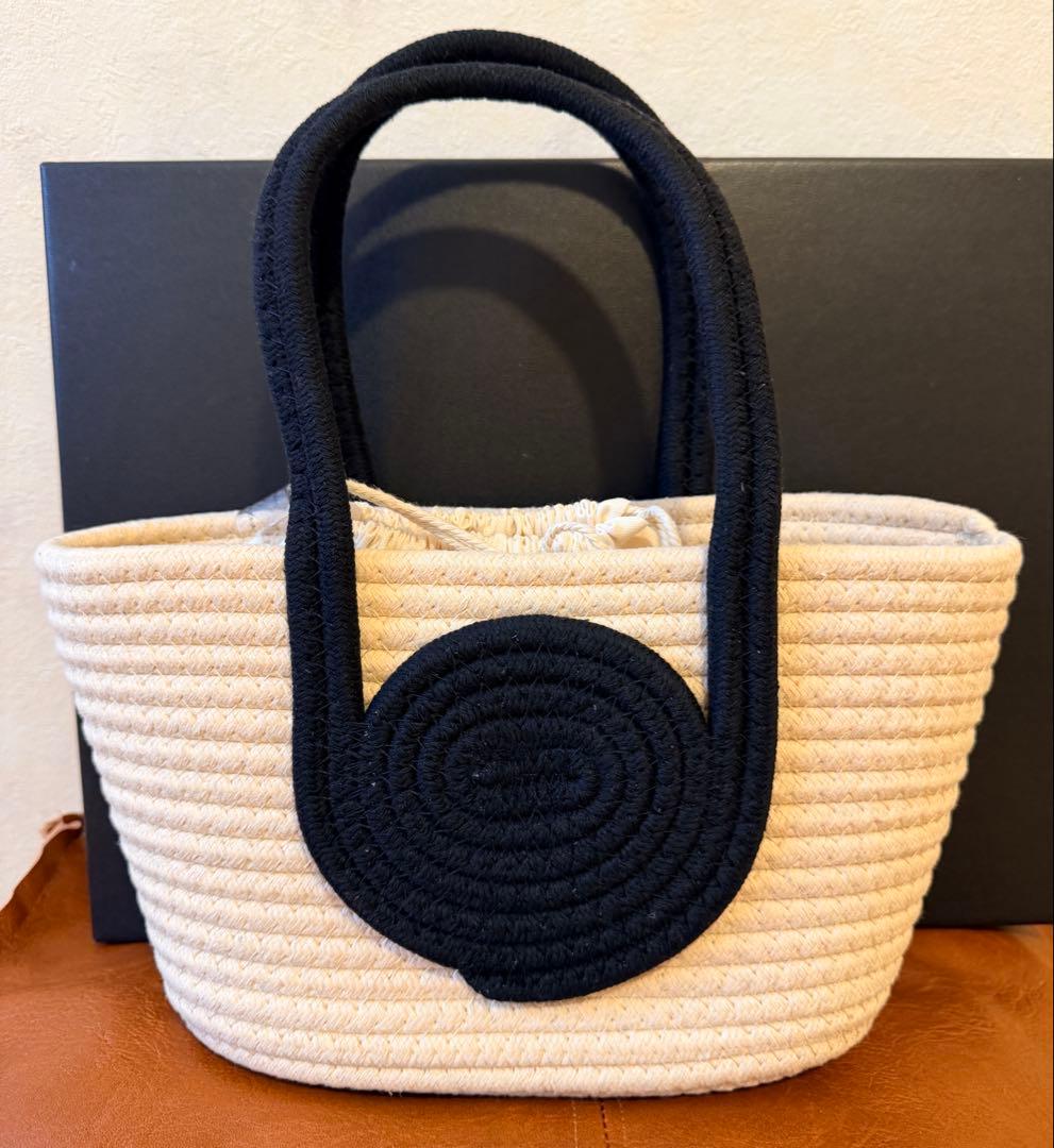 シャネル　ノベルティ トートバッグ 非売品 台湾カウンター