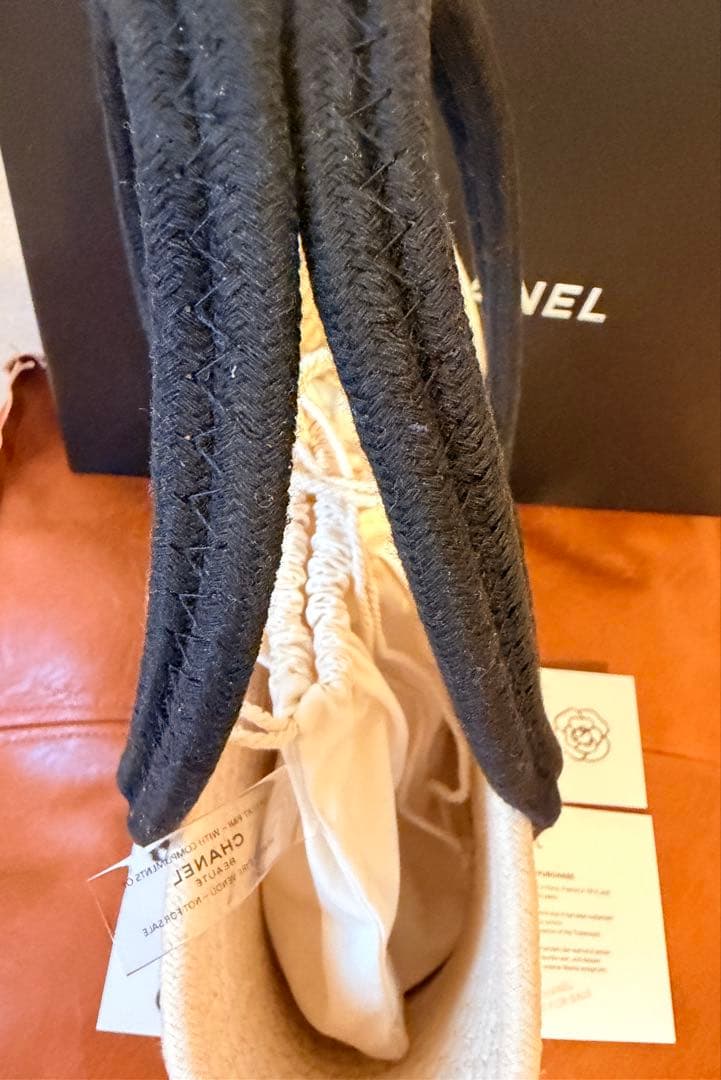 シャネル　ノベルティ トートバッグ 非売品 台湾カウンター