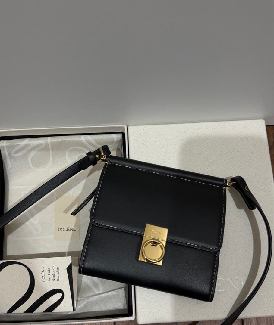【POLÈNE】Numéro Sept　クロスボディウォレット