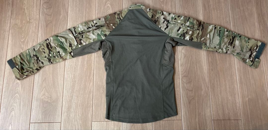 UF PRO STRIKER XT GEN.2 コンバットシャツ