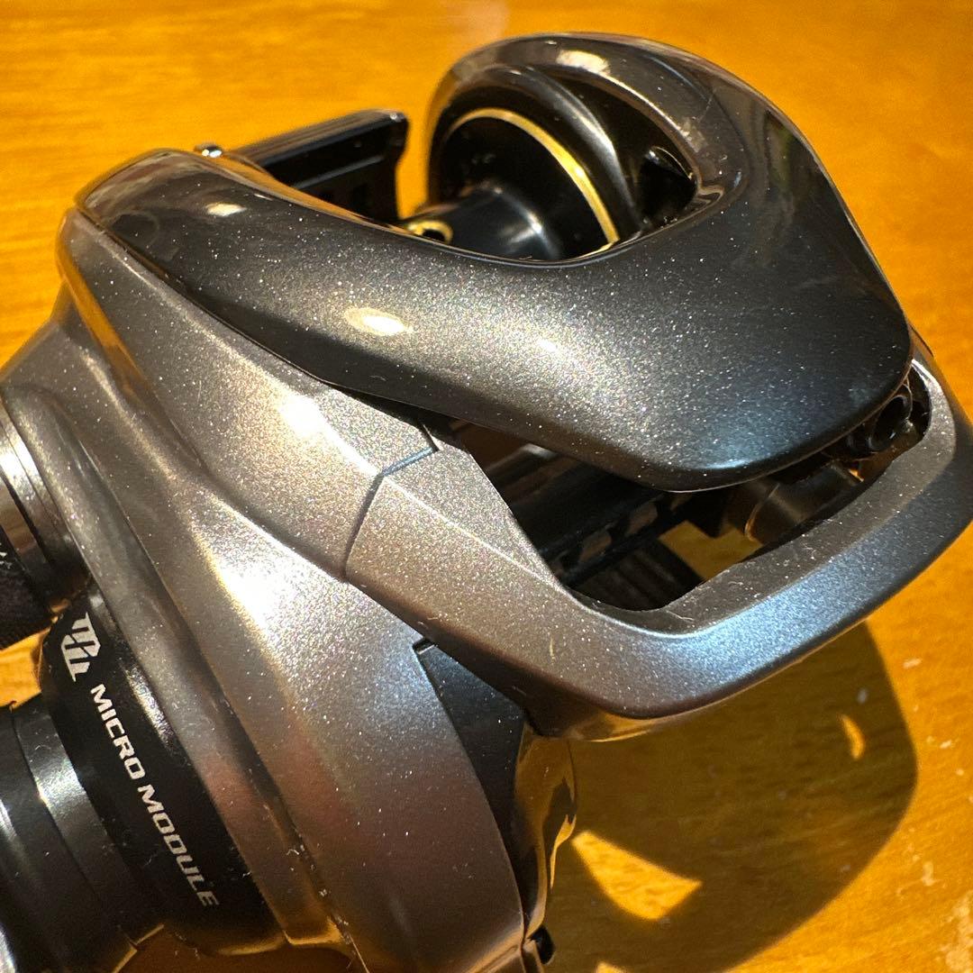 シマノ　13メタニウムHG右