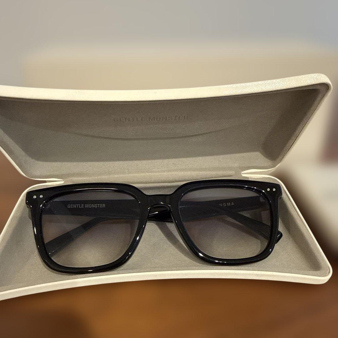 小物 GENTLE MONSTER NOMA