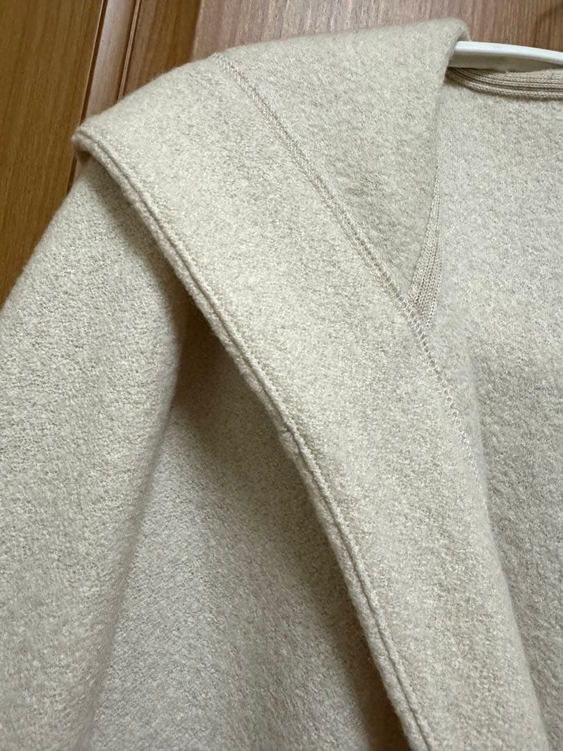 ピノーレ　フェスタミルドフーデッドコート　ベージュ　40