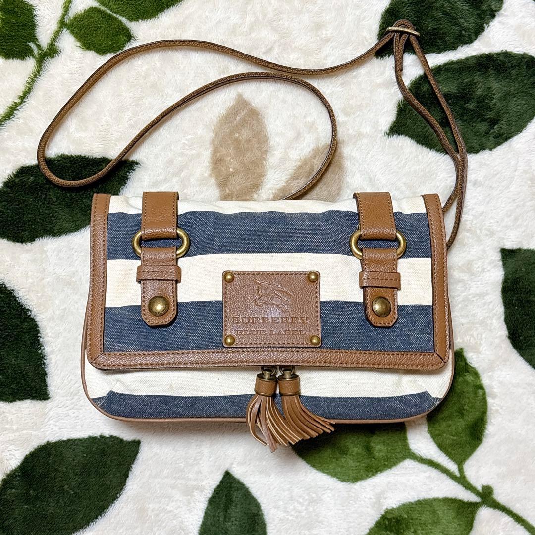 バーバリーブルーレーベル キャンバス ショルダーバッグ