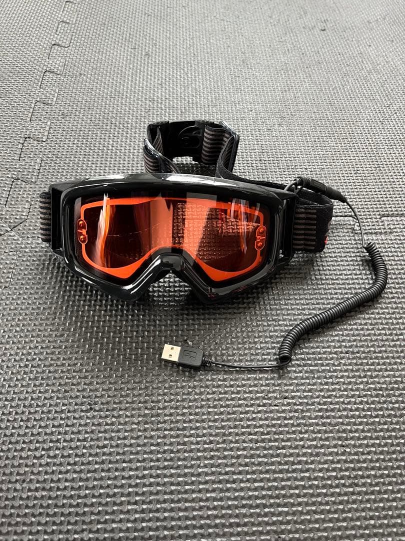 SWANS バッテリー電熱線付きゴーグルです。USB オレンジレンズゴーグル