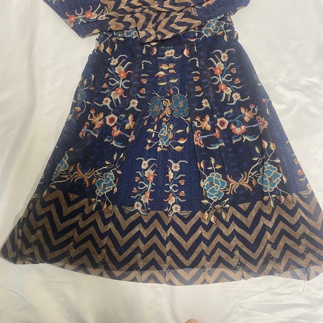 VIVIENNE TAM ヴィヴィアンタム　ワンピース　42サイズ　花柄　日本製