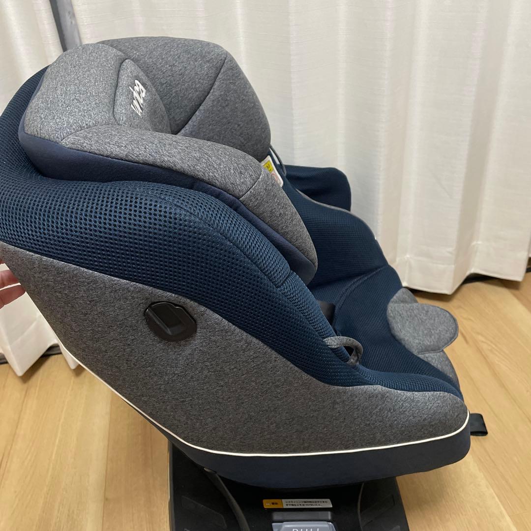 チャイルドシート　クルリラ プラス ネイビーNV【アップリカ(Aprica)】