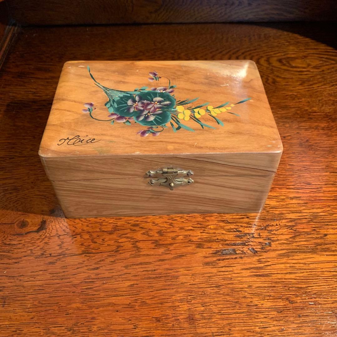 1900年南仏　フランスアンティーク　モシュリンヌ