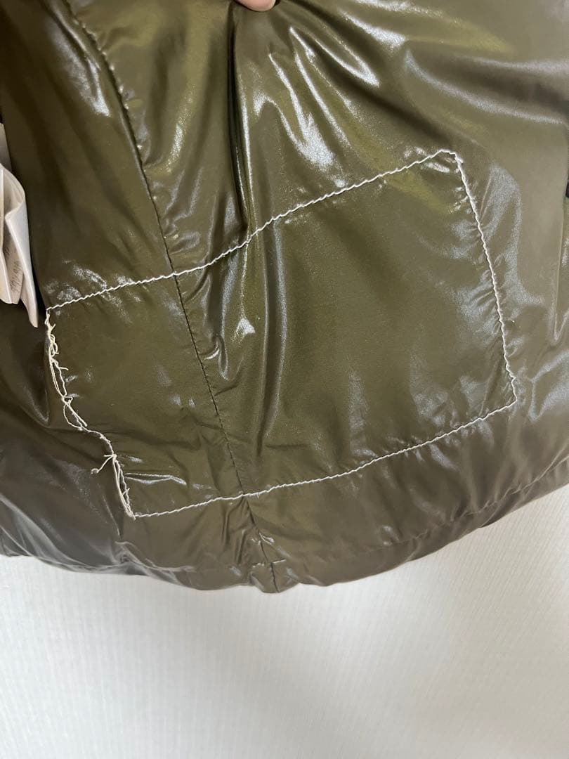 モンクレール ダウンベスト