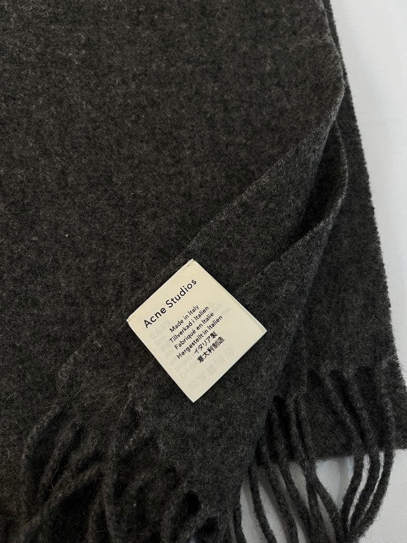 Acne Studios アクネステュディオス マフラー チャコールグレー