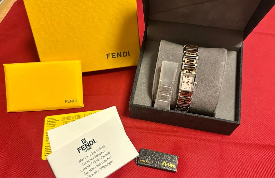 【pon 】FENDI フォーエバー　腕時計