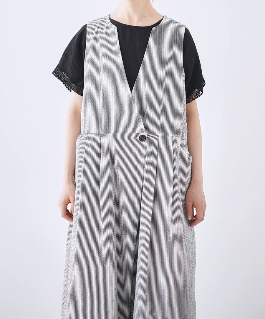 【美品】 ネストローブ サッカーストライプサロペット