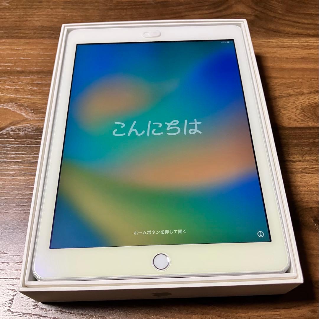 iPad (第5世代)Wifi 32GB シルバー　 A1822