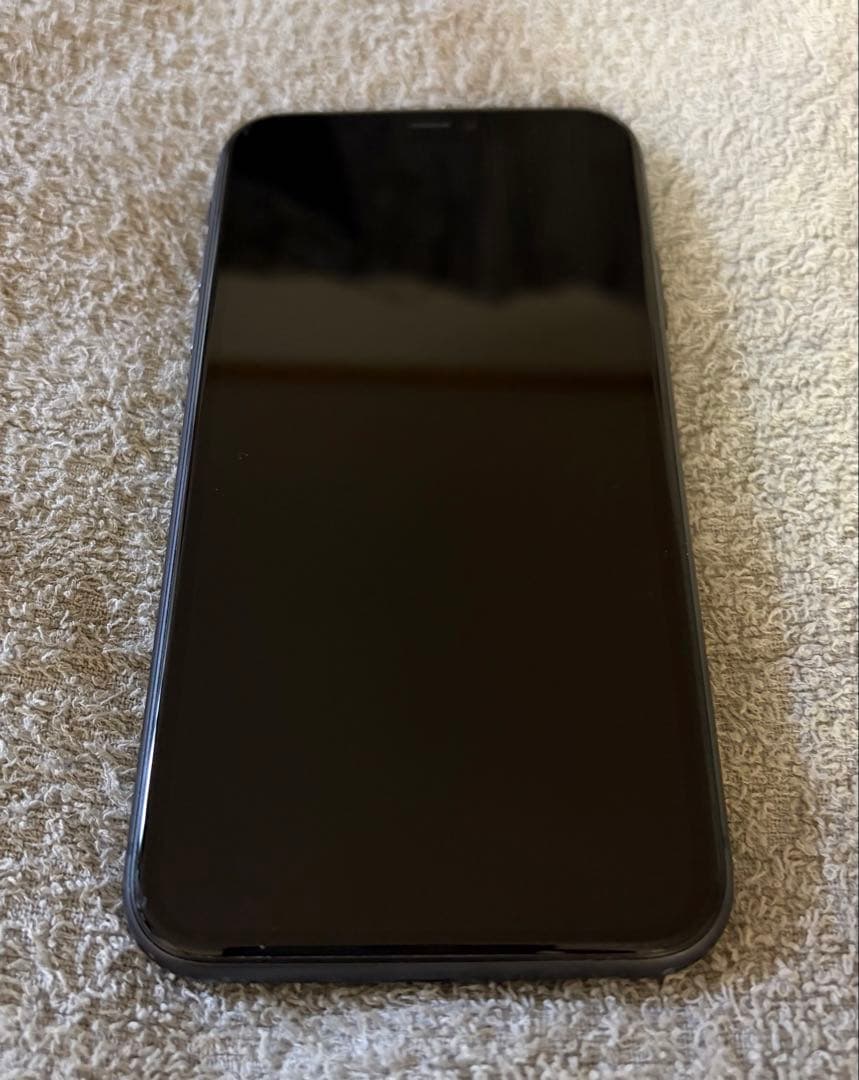 【個人美品】Apple iPhone 11 ブラック128GB バッテリー80%