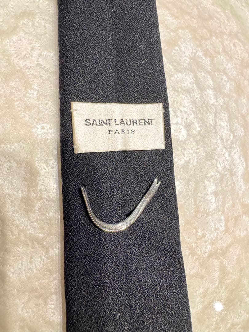 サンローラン パリ／無地ブラックネクタイ