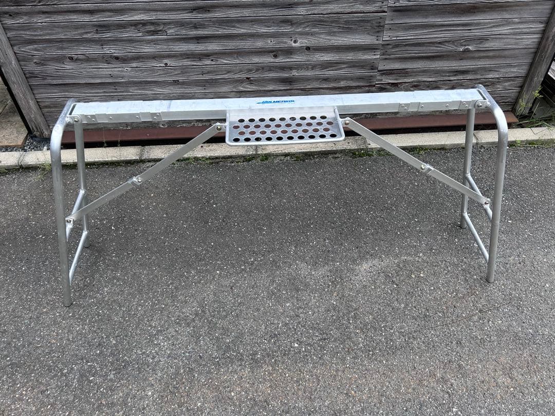 ホルメンコールHOLMENKOL（スキー）バイス付きメンテナンススタンド