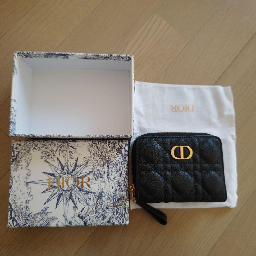 ディオール　二つ折り財布