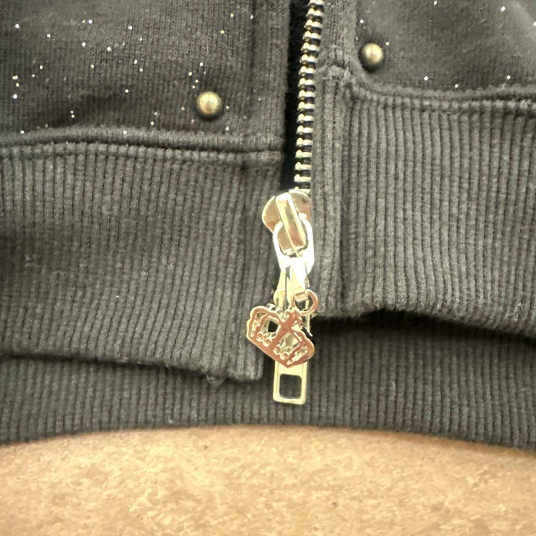 NINETY フード付きブラックパーカー