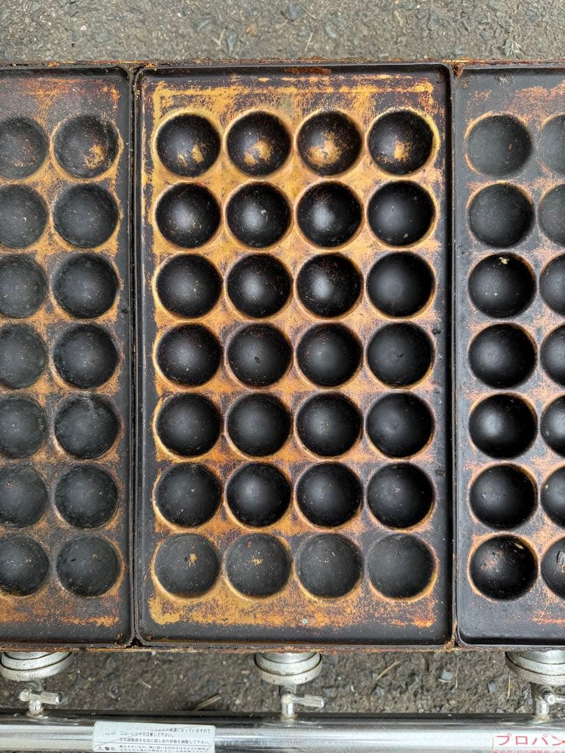 ガス式たこ焼き器 4×28穴用 プロパン(LPガス) 銅板　＋鉄板おまけサビあり