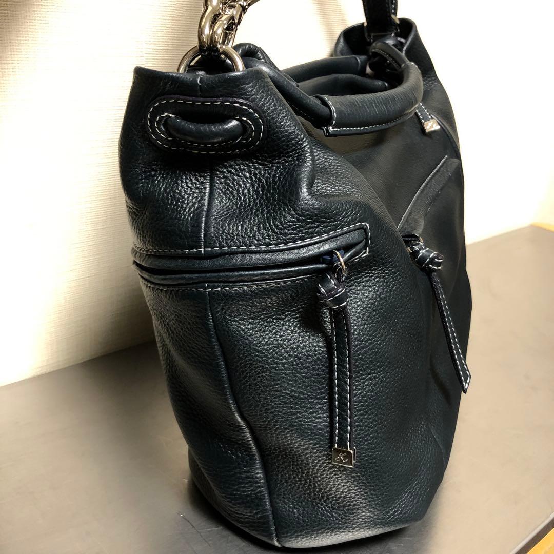 Kitamura キタムラ　横浜本町　本革　牛革　ショルダーバッグ　ハンドバッグ