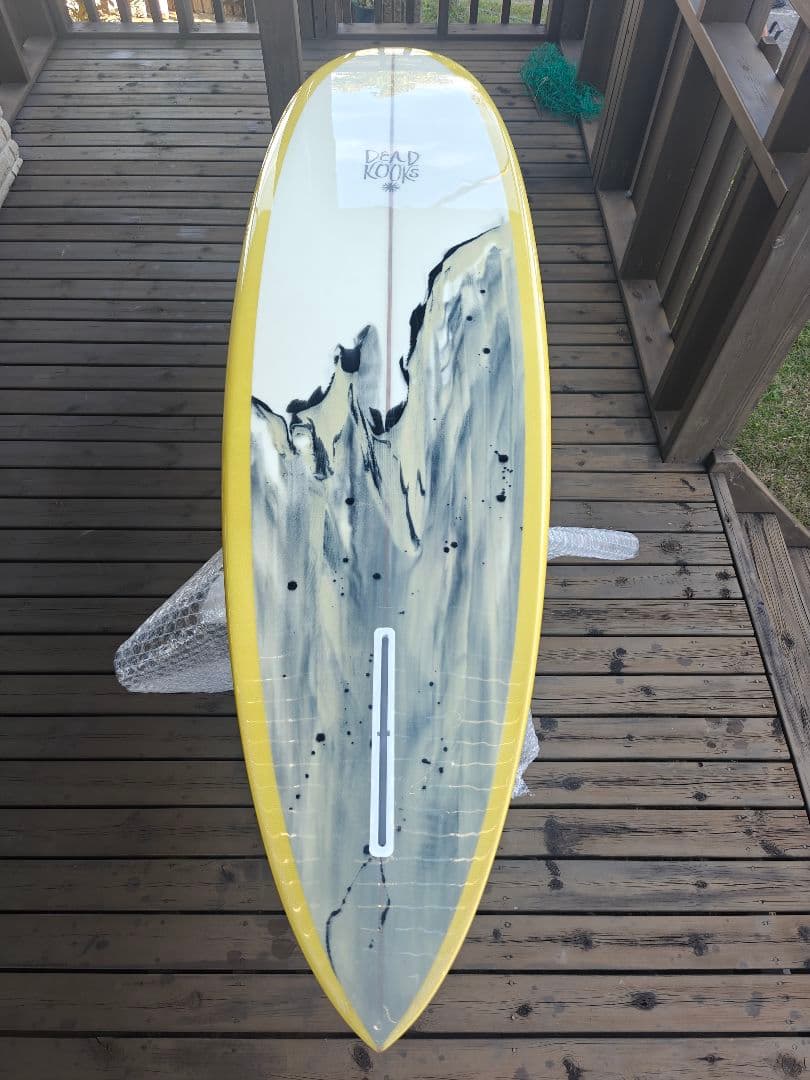 Dead Kooks デッドクークス Hellhound 7'2 ポリッシュ仕上