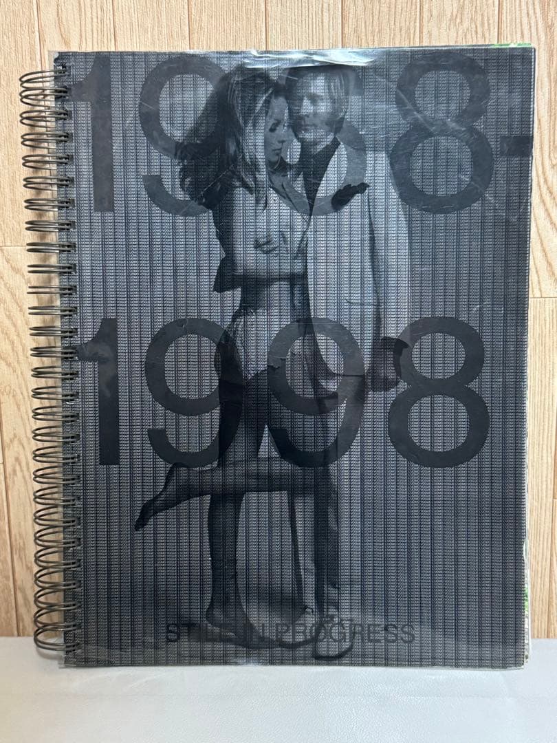 洋書 L'UOMO VOGUE 1968-1998 STILE IN PROGRESS