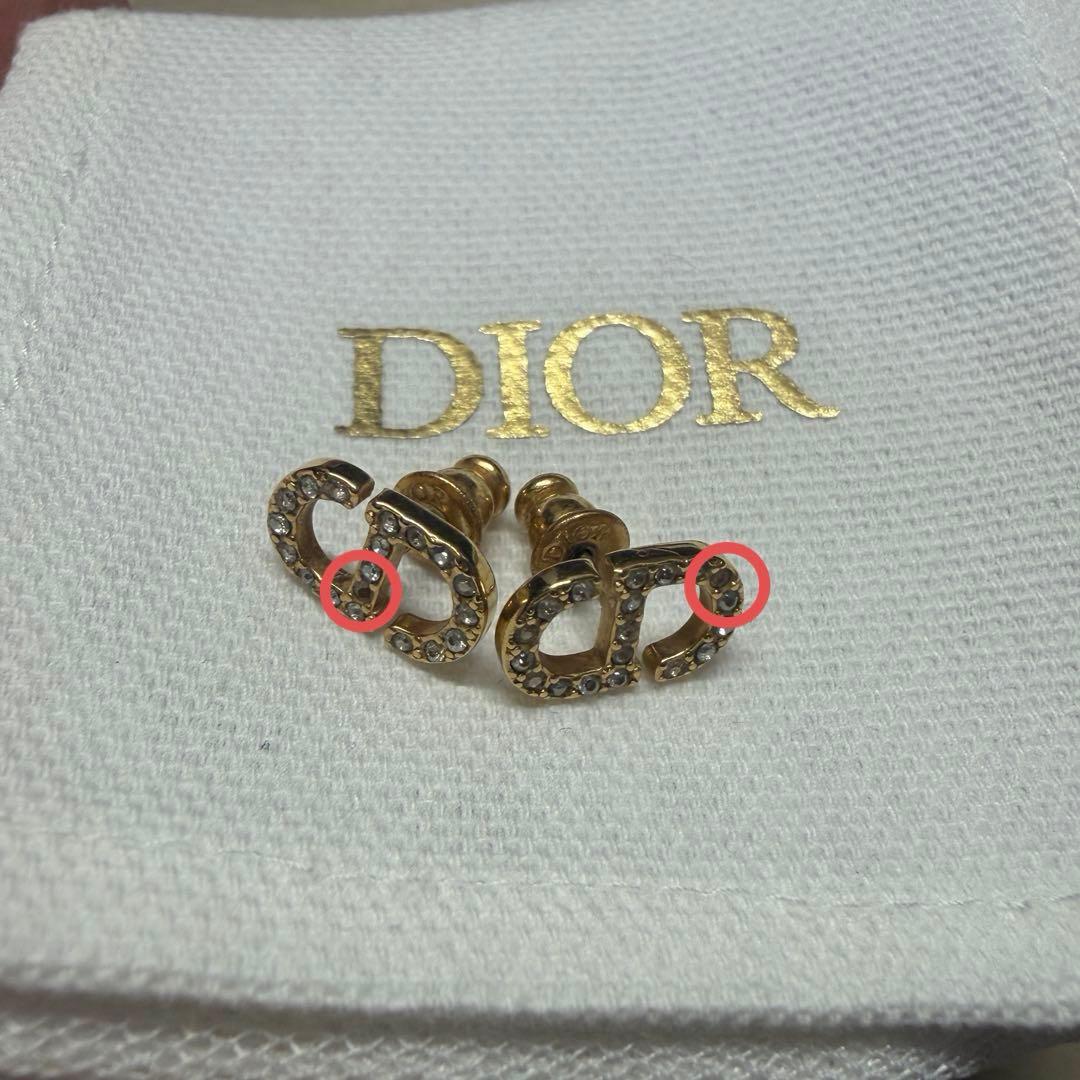 Dior Petit CD ミニ スタッドピアス