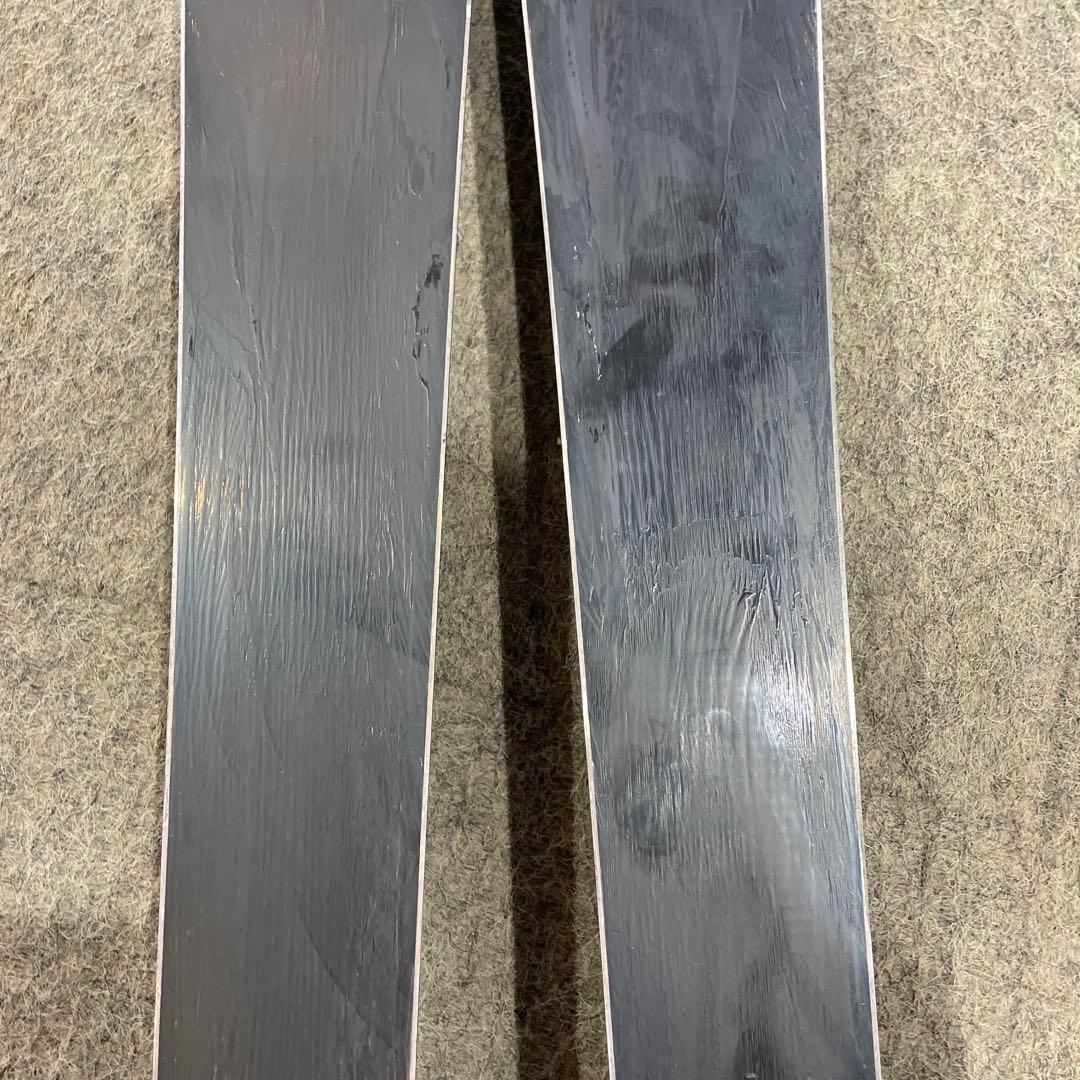 ヘッドのスキー板　160㎝