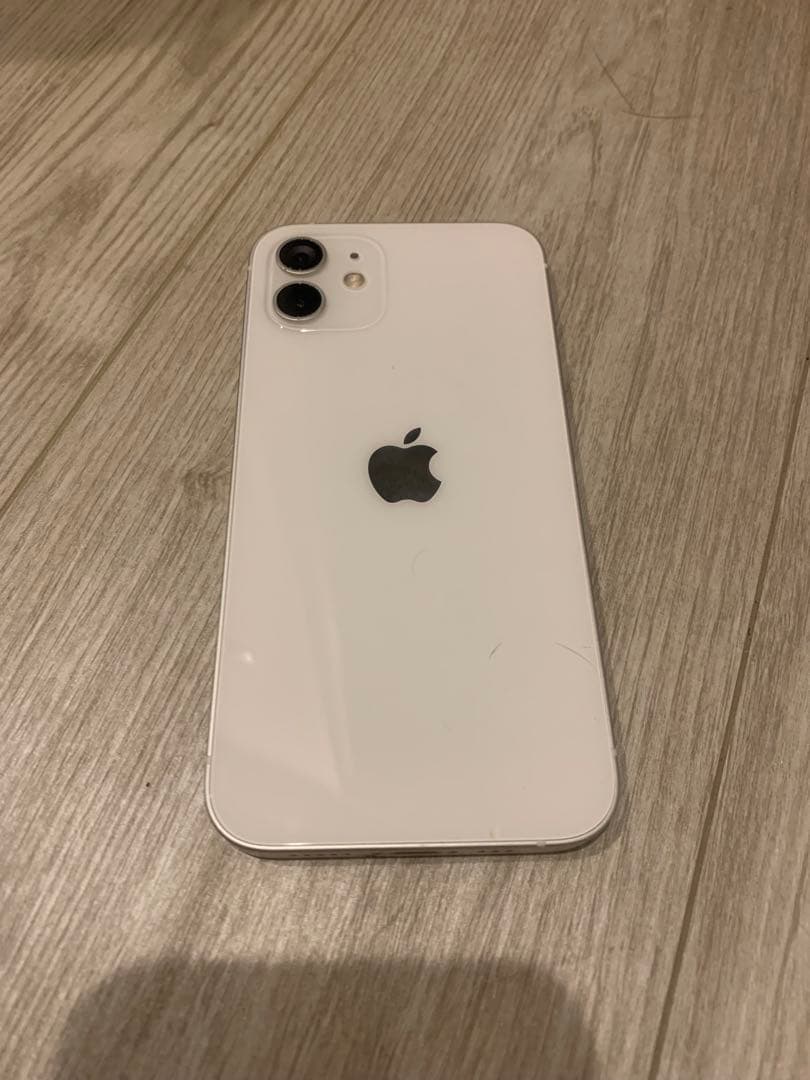 Apple iPhone 12ホワイト ジャンク品