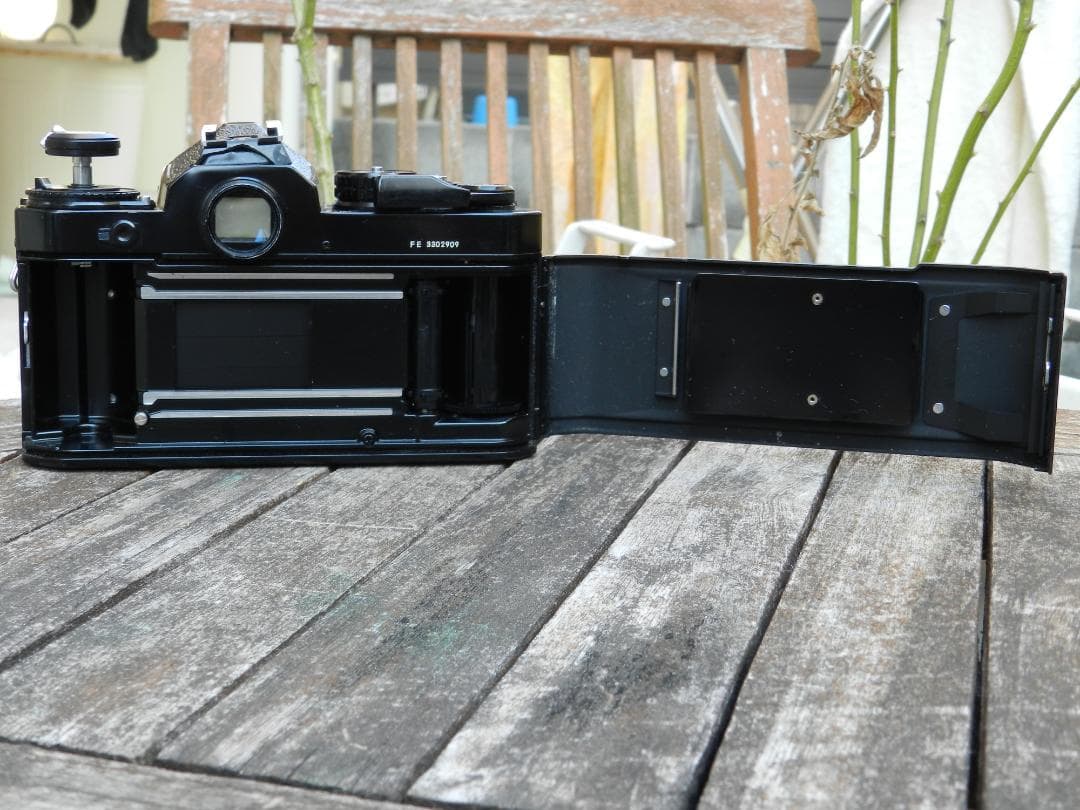 パダコキリ　NIKON FE NIKKOR-H.C 28mm f/3.5