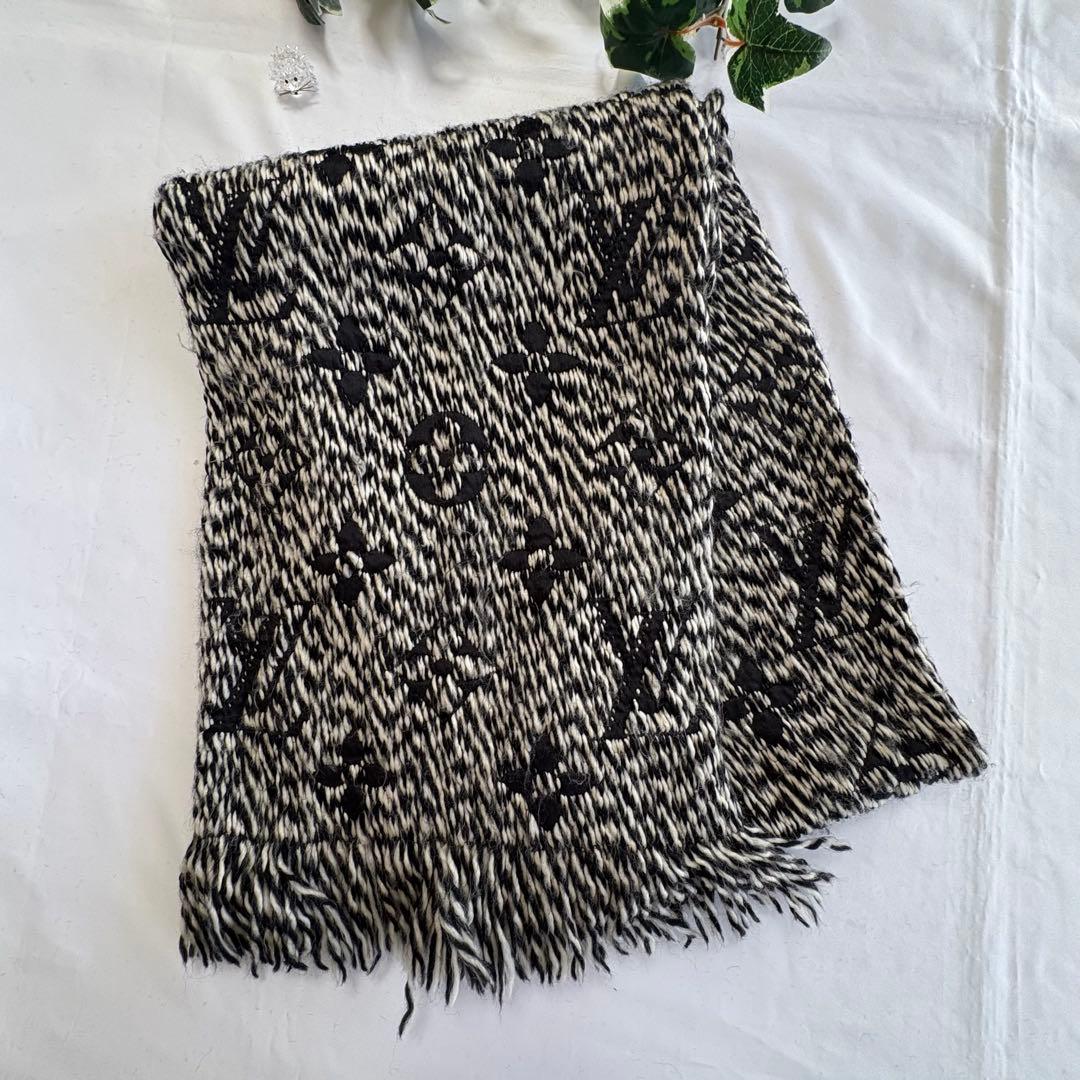 ルイヴィトン　エシャルプ ロゴマニア マフラー　ミックス