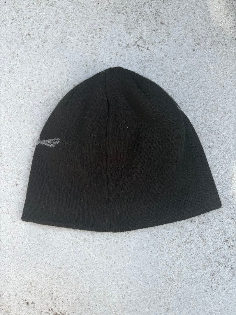 ARC'TERYX グラフィックニット帽 黒