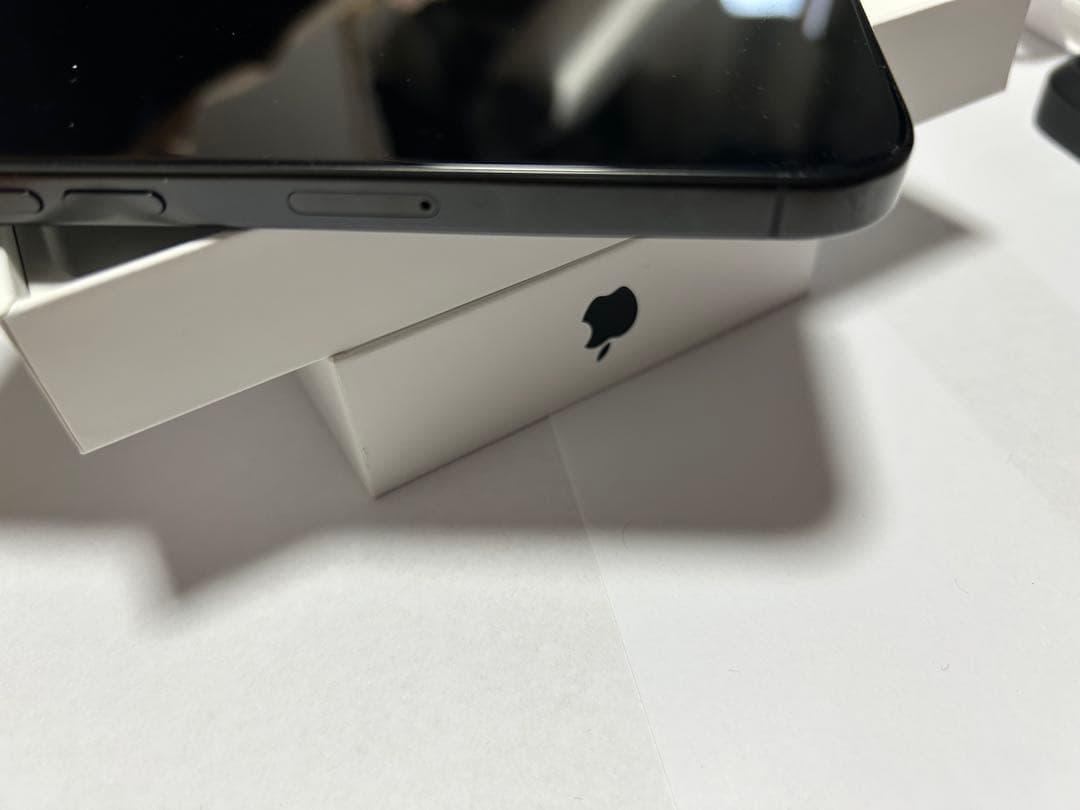 iPhone 16 Pro 256GB SIMフリーバッテリー91% おまけあり