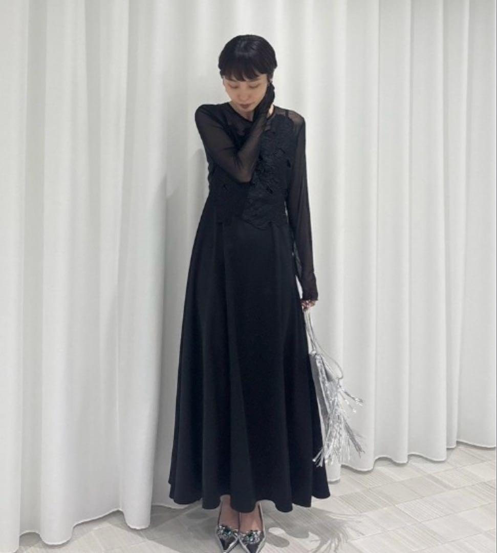 完売商品アメリUPPER EMBROIDERY FLARE DRESS