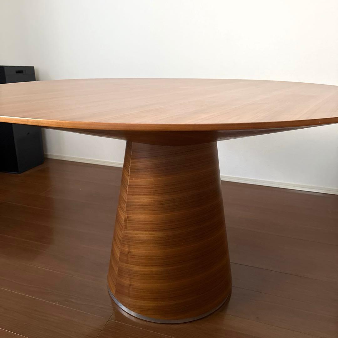 moda en casa モーダエンカーサ　丸テーブル　ダイニングテーブル