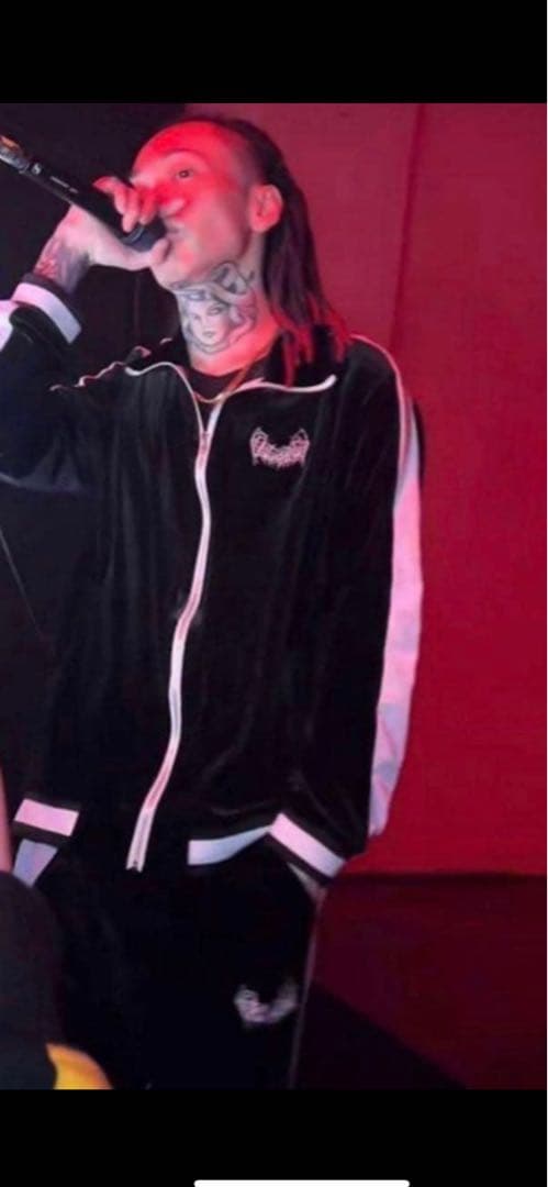 YXNGBRATZ セットアップ　　ヤンパト着用