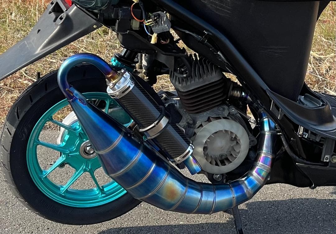 Dio af27マフラーチタン