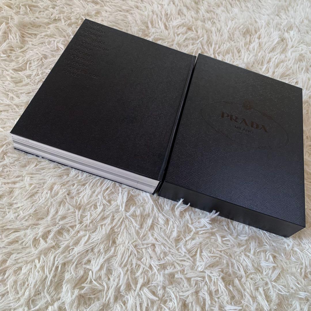 希少　絶版　PRADA MILANO アートブック