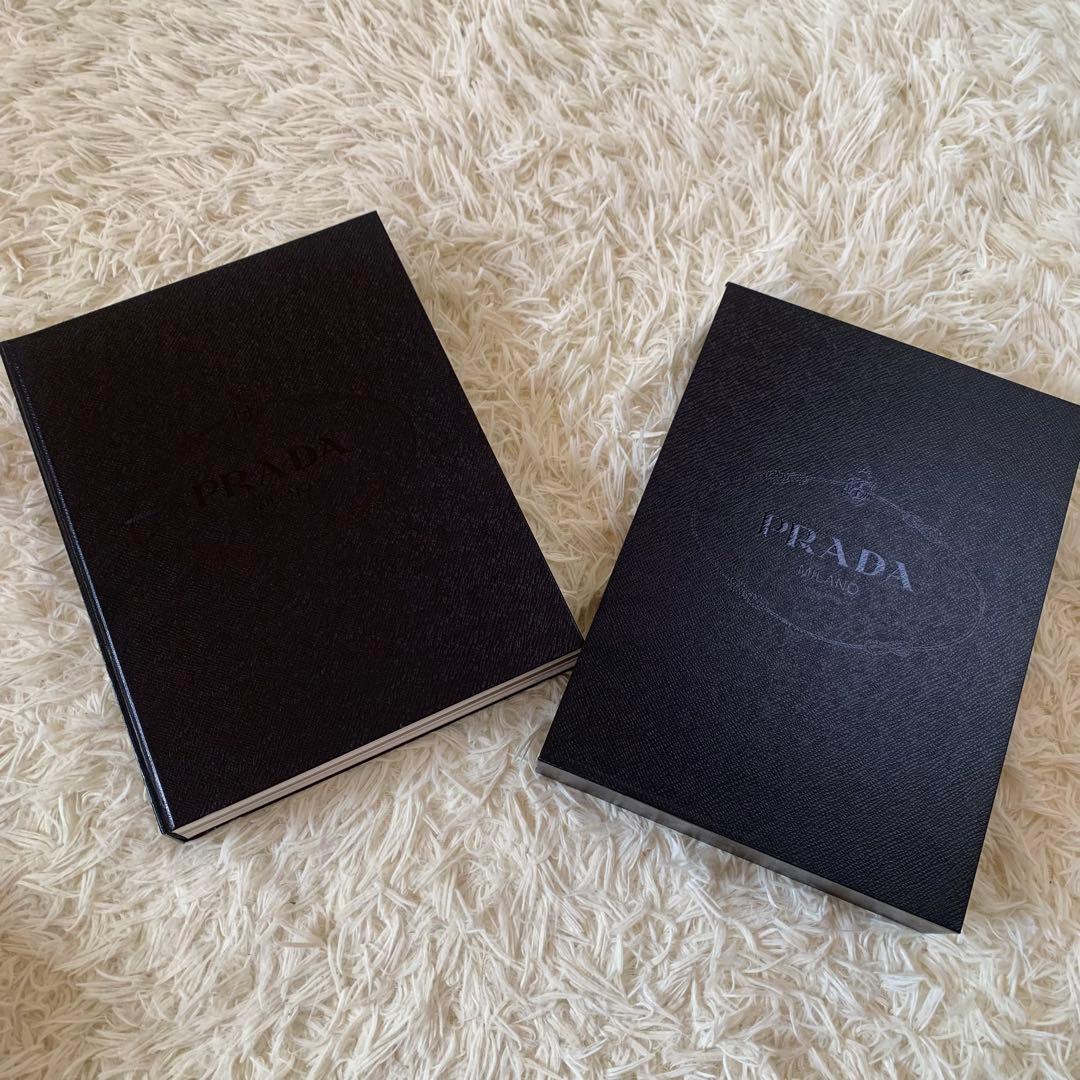 希少　絶版　PRADA MILANO アートブック