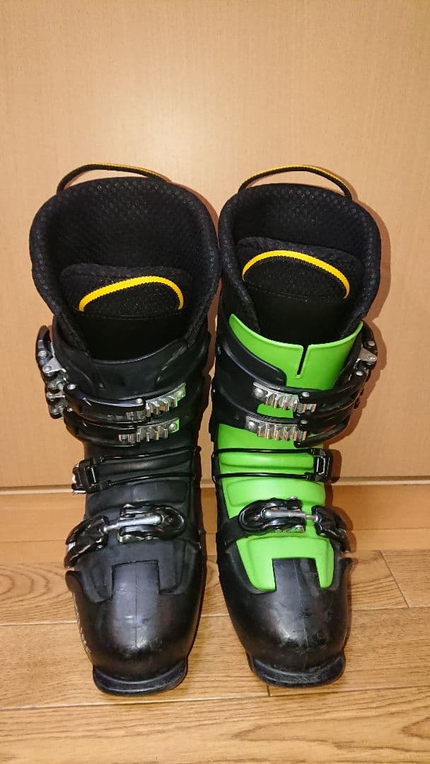 DEELUXE 23〜24㎝ TRACK 325 ハードブーツ アルペンボード