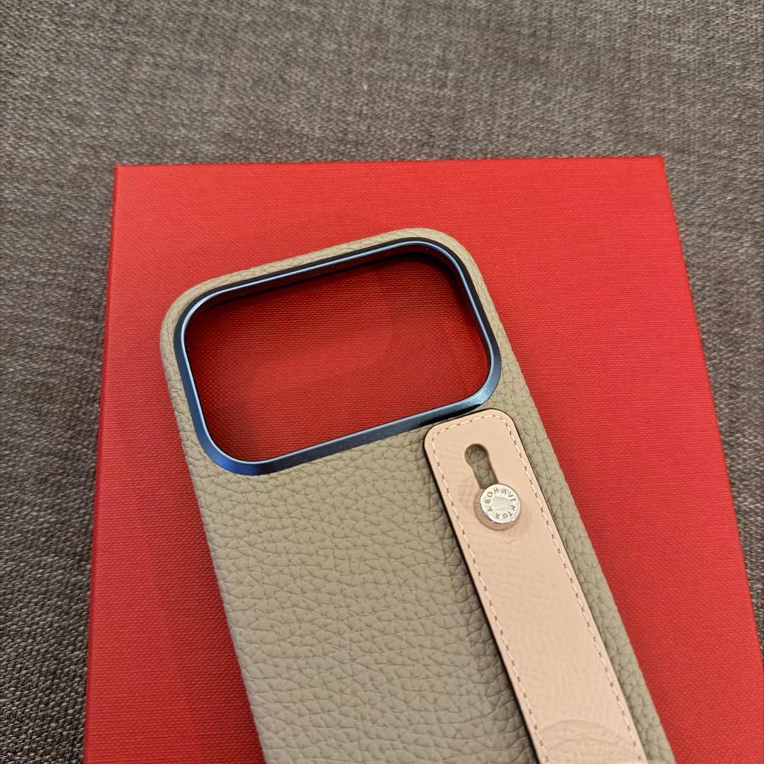 美品 BONAVENTURA ボナベンチュラ iPhone17Pro ケース