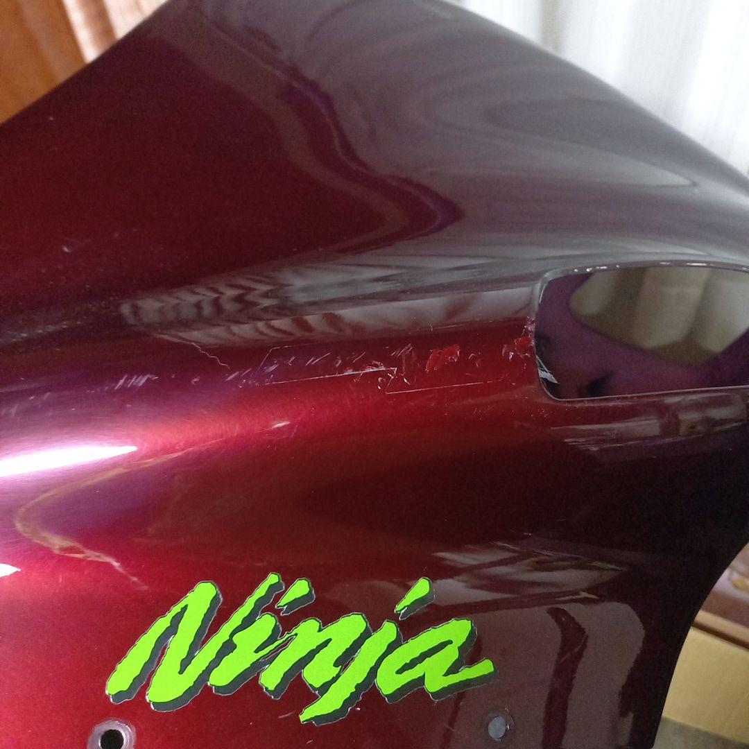 カワサキ　ZZR1100D　フロントアッパーカウル