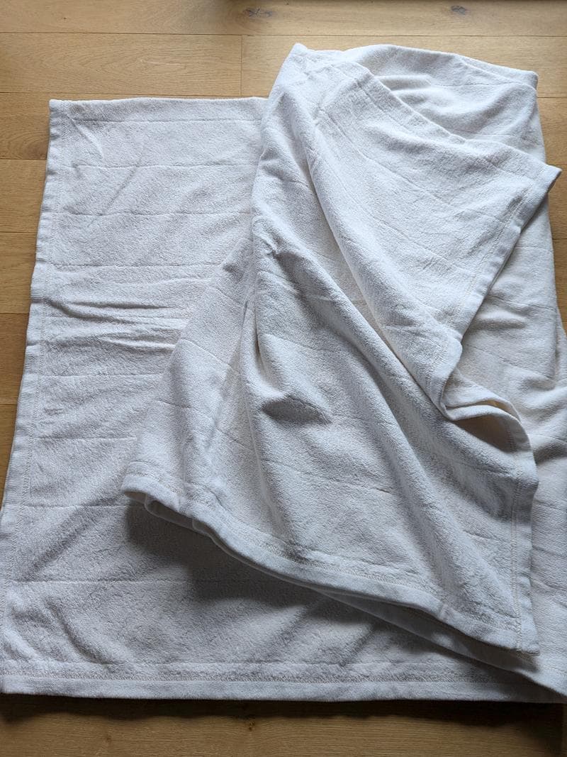 西川 クオリアル シール織綿毛布 クイーンサイズ