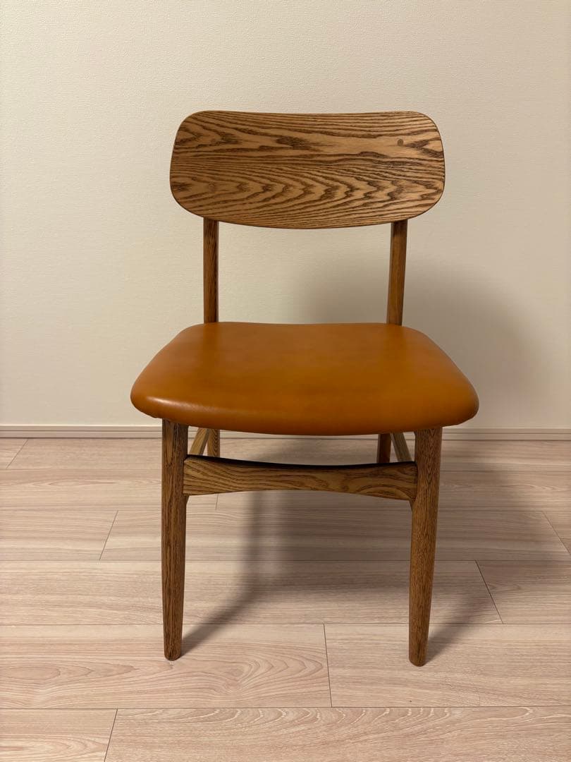 モモナチュラル　ダイニングチェア