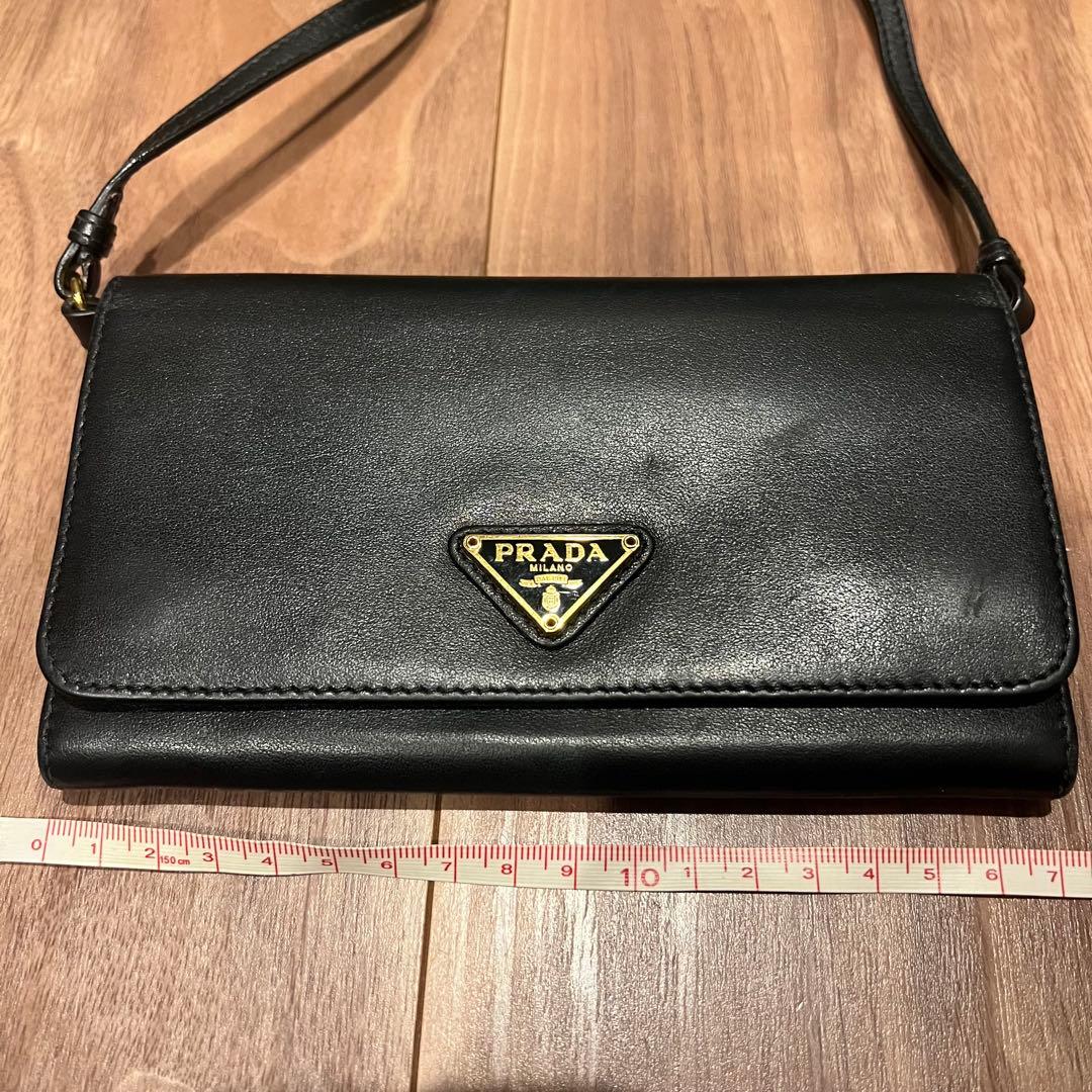 ふ*♡様 PRADA プラダ 長財布　ショルダーウォレット