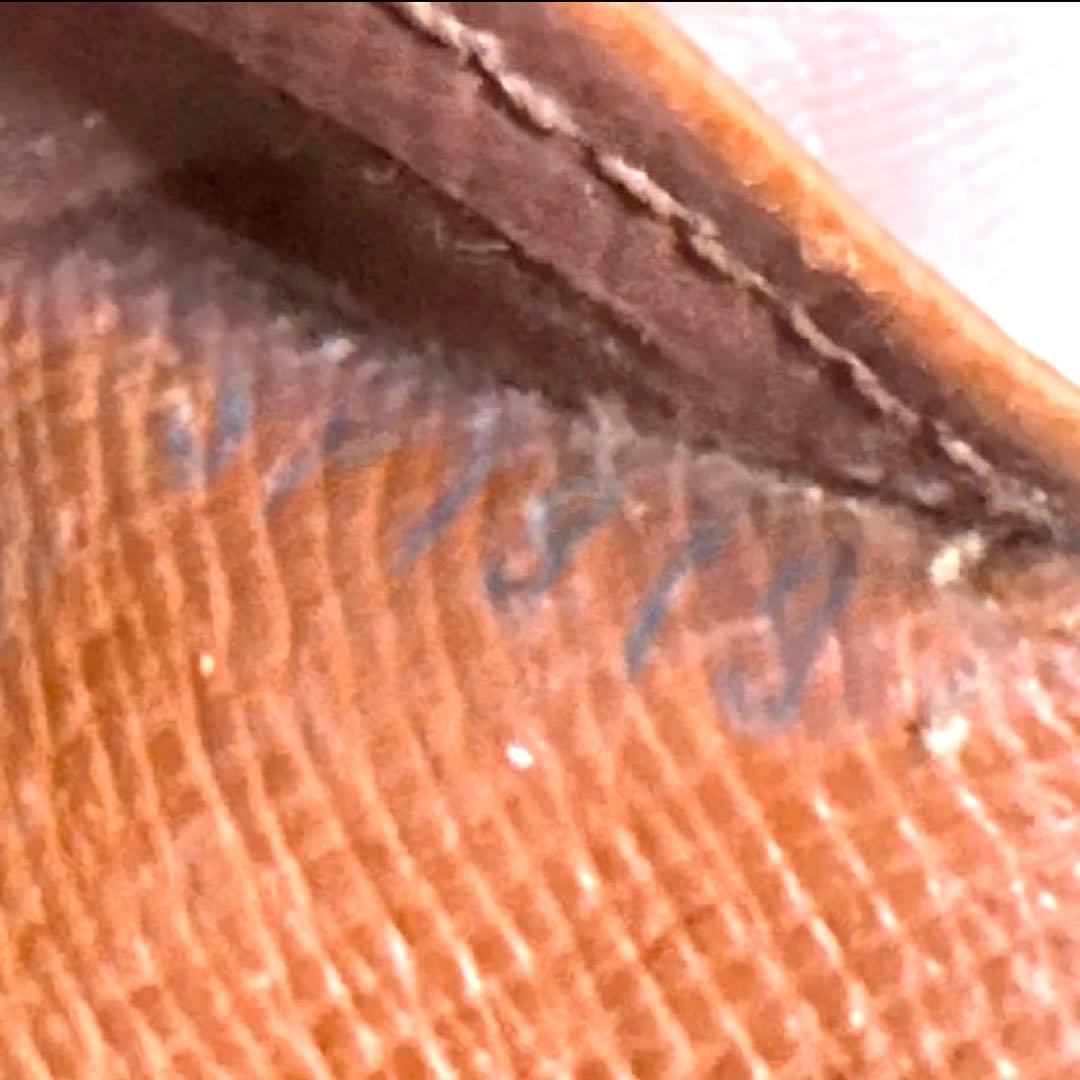 ⑤☆優良品/Ⓜ️サイズ♪ポルトトレゾールエテュイパピエ ☆三つ折り 財布